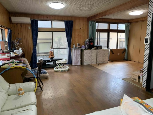 別府市山の手町の居間・リビング