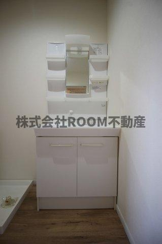 エムズ高木の独立洗面台|朝の身支度には欠かせない独立洗面化粧台