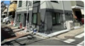 アンドベースのエントランス