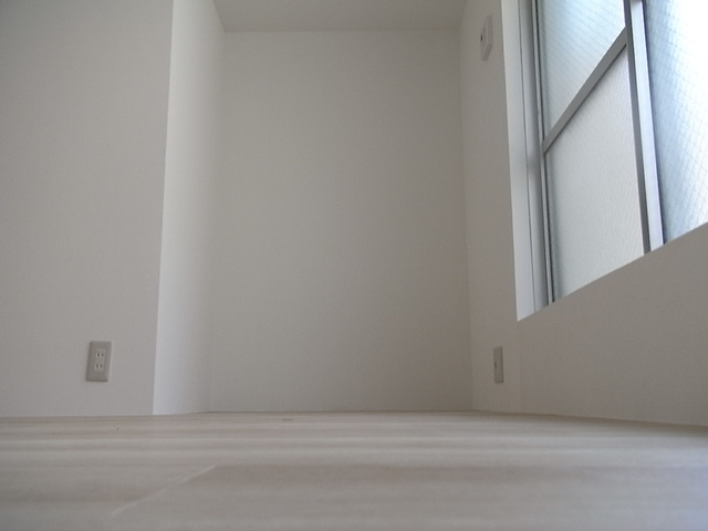 甲南ヤングマンションの洋室