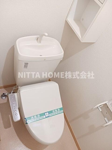 グラースグリーＡのトイレ|温水洗浄付きのトイレです◇
