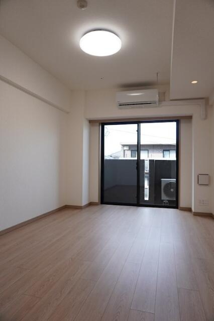 ルーブル川崎中丸子参番館の寝室