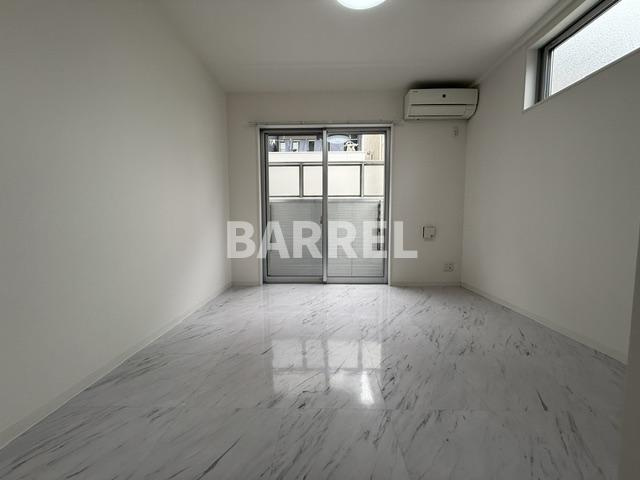 L&CスターハイツNo16の居間・リビング