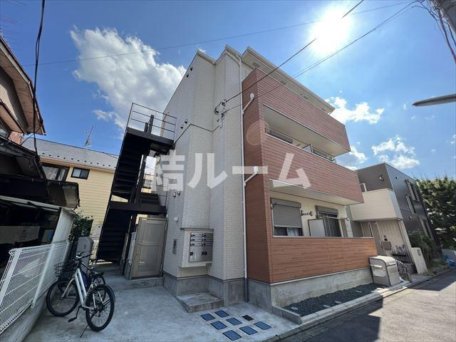 足立区保塚町のアパート