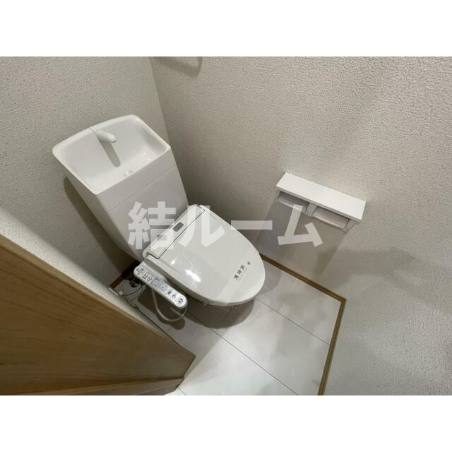 足立区保塚町のアパートのトイレ