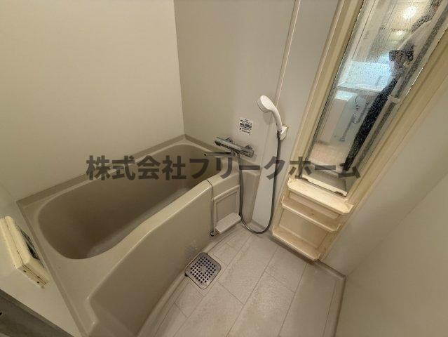 武蔵野市境１丁目の賃貸マンションの浴室