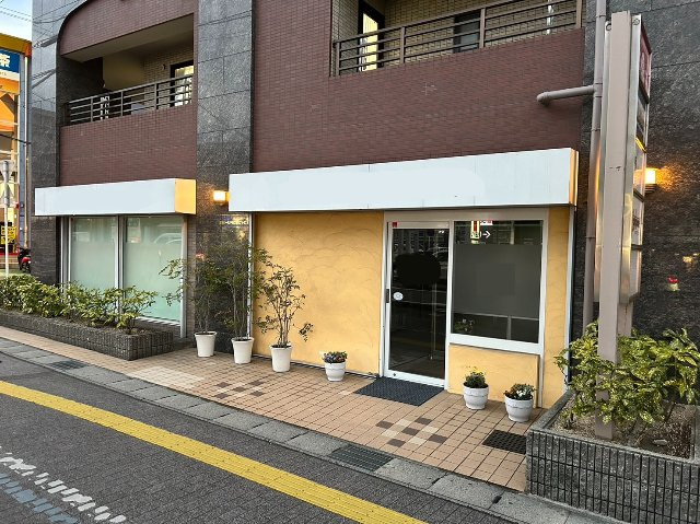 草津市野路１丁目の店舗事務所