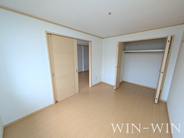 エルディムナツメ Dの洋室