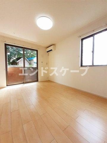 メヌエットの居間・リビング|高崎、前橋のお部屋探しはエンドスケープまで！お客様の理想お聞かせ下さい♪