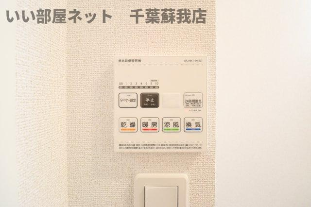 カーサフロイデの設備|浴室乾燥機！雨の日も安心ですね！
