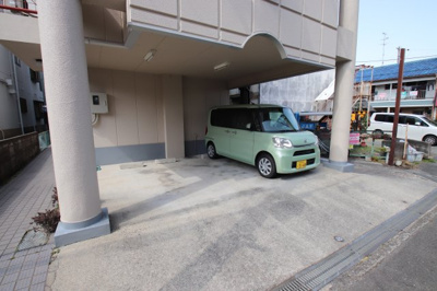 【駐車場】 | ハイツブルーム