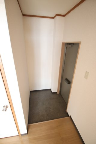 【玄関】 | ハイツブルーム