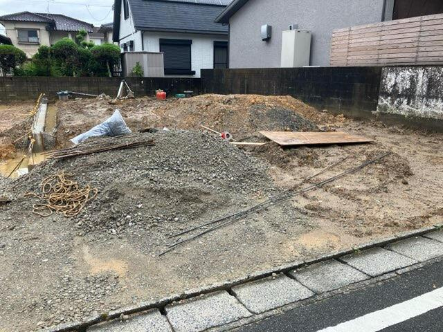 糟屋郡篠栗町和田４丁目の新築一戸建の駐車場|現地写真 