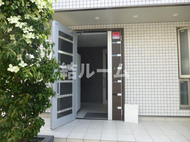 豊島区長崎２丁目の賃貸マンションのエントランス