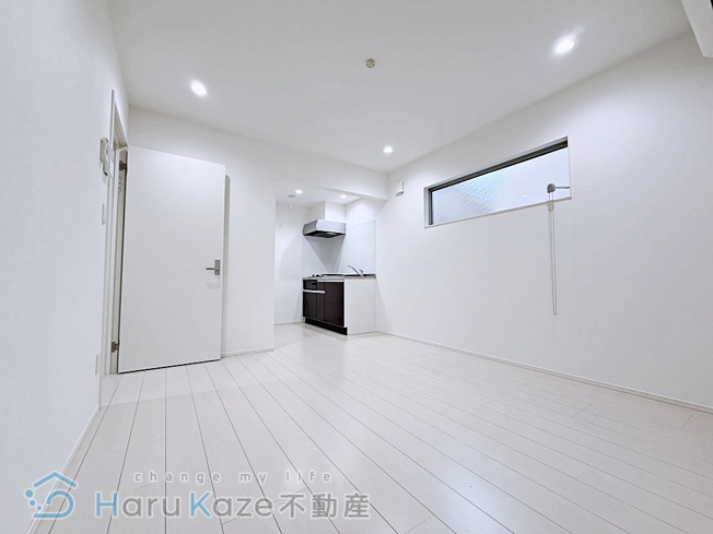 【居間・リビング】 | イーリス弥富通【名古屋市賃貸・宅配BOX】
