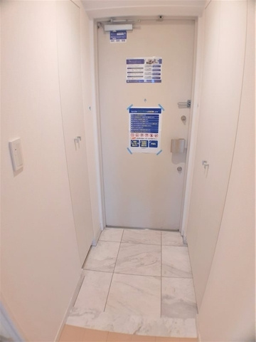 新品家具付きマンション市谷砂土原町5(KaGood東京)の玄関