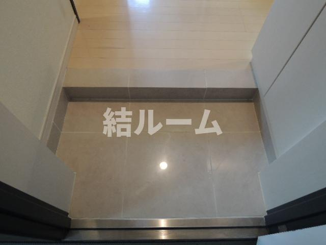 北区滝野川３丁目の賃貸マンションの玄関