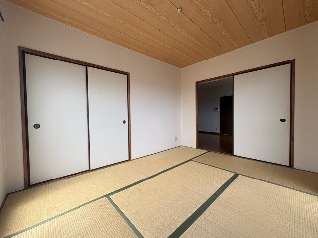 チェリーヒルズ健軍の和室