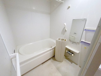 【浴室】 | Skip-Step | ※同建物ほかのお部屋の写真です。