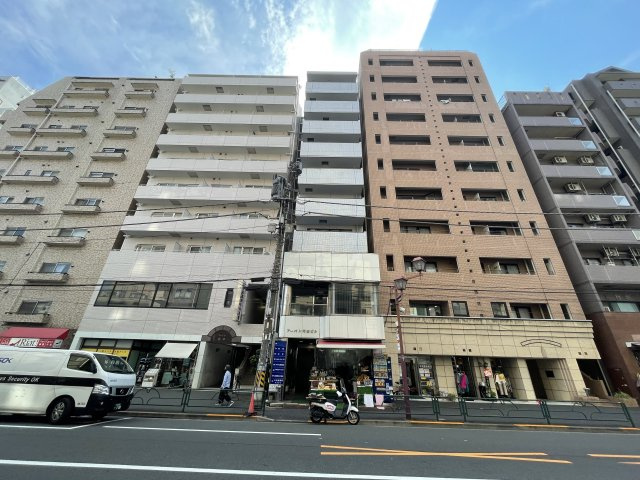 アーバン内田ビルの外観