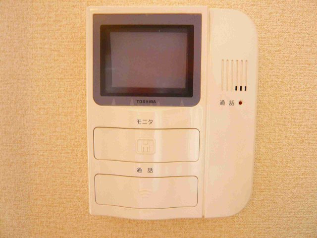 レオパレスふじしろのセキュリティ|モニター付きインターホン！
