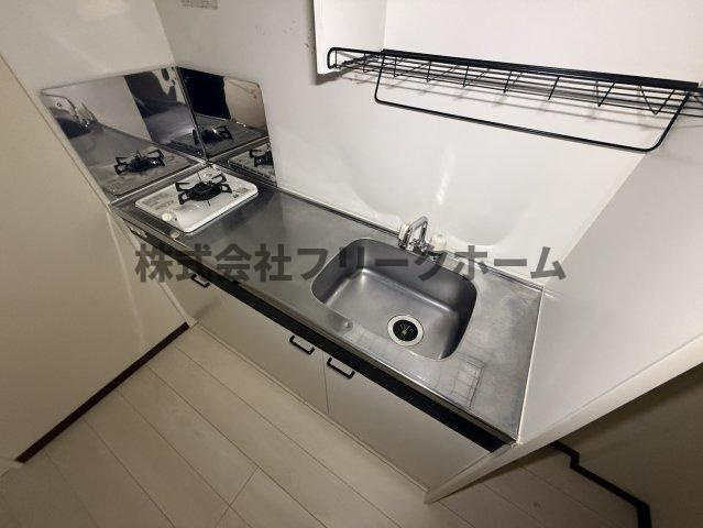 三鷹市上連雀９丁目の賃貸マンションのキッチン