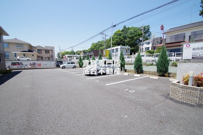 【駐車場】 | ベルテ | 敷地内駐車場完備