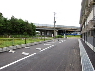 レオネクスト大輝の駐車場|新潟　柏崎　家具　家電　社宅　マンスリー