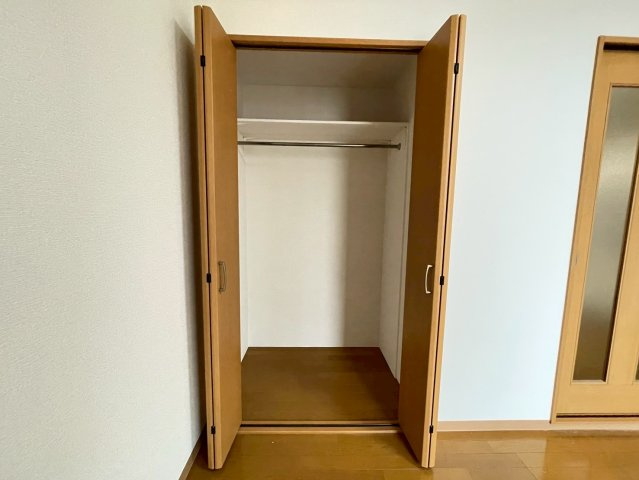 グランドサーパスの収納