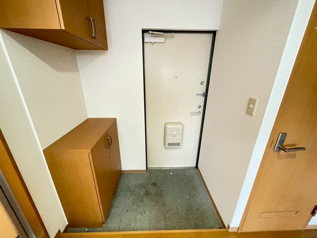 グランドサーパスの玄関