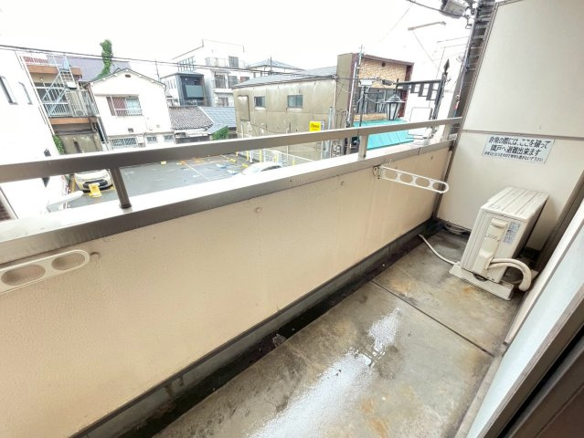 グランドサーパスのバルコニー