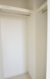 ＫＬＥＩＳ西大宮Ⅱの収納|同施工参考写真となります