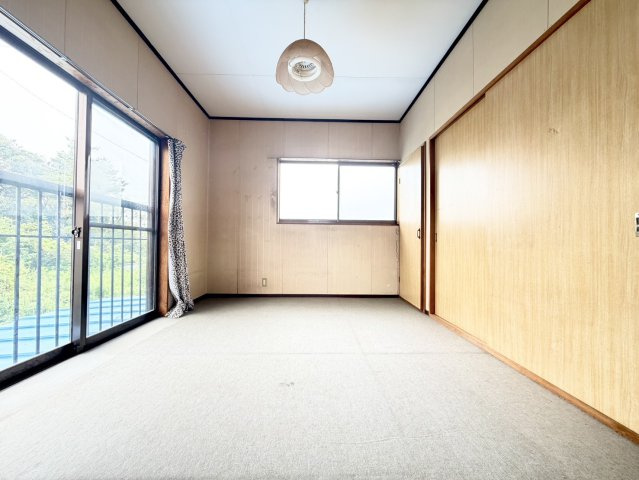 鉾田市二重作中古戸建、土地付きの洋室