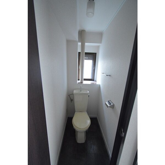 【トイレ】 | ルミエール春丘