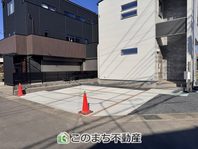 クライン宇都宮市平松本町第1期の駐車場