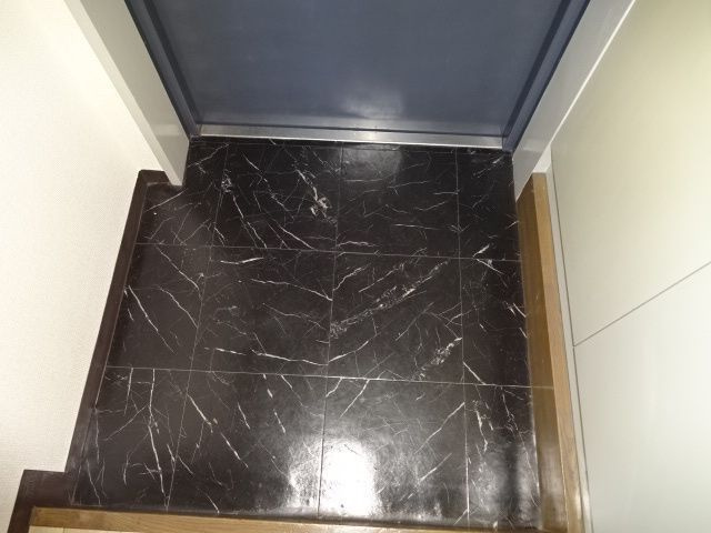 S-FORT錦糸町の玄関