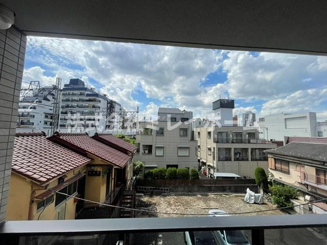 プラネソシエプラス旗の台の収納