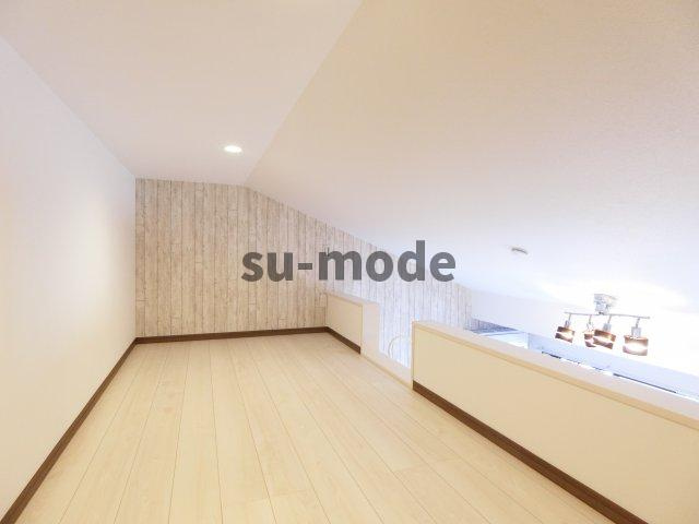 メゾン・ド・クレアーレ千里丘の寝室