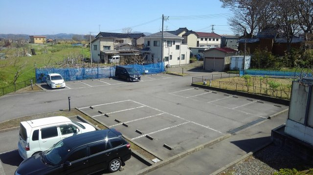 レオパレスＲＩＶＥＲの駐車場|新潟　柏崎　家具　家電　社宅　マンスリー