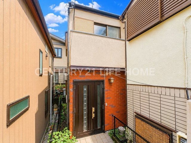 【外観】 | グリーンライン「高田」中古戸建 | きれいな外観です