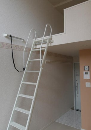 横浜市保土ケ谷区坂本町のアパートの内装