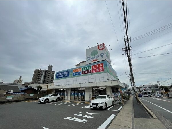 南山ビルの周辺