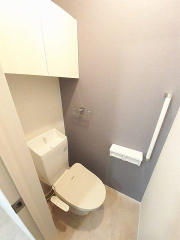 プラシードのトイレ|清潔感のあるトイレです