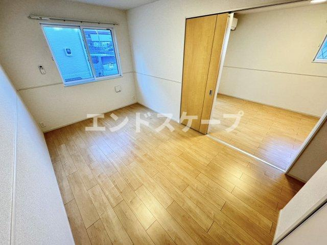 プチボヌールⅡの居間・リビング|高崎、前橋のお部屋探しはエンドスケープまで！お客様の理想お聞かせ下さい♪