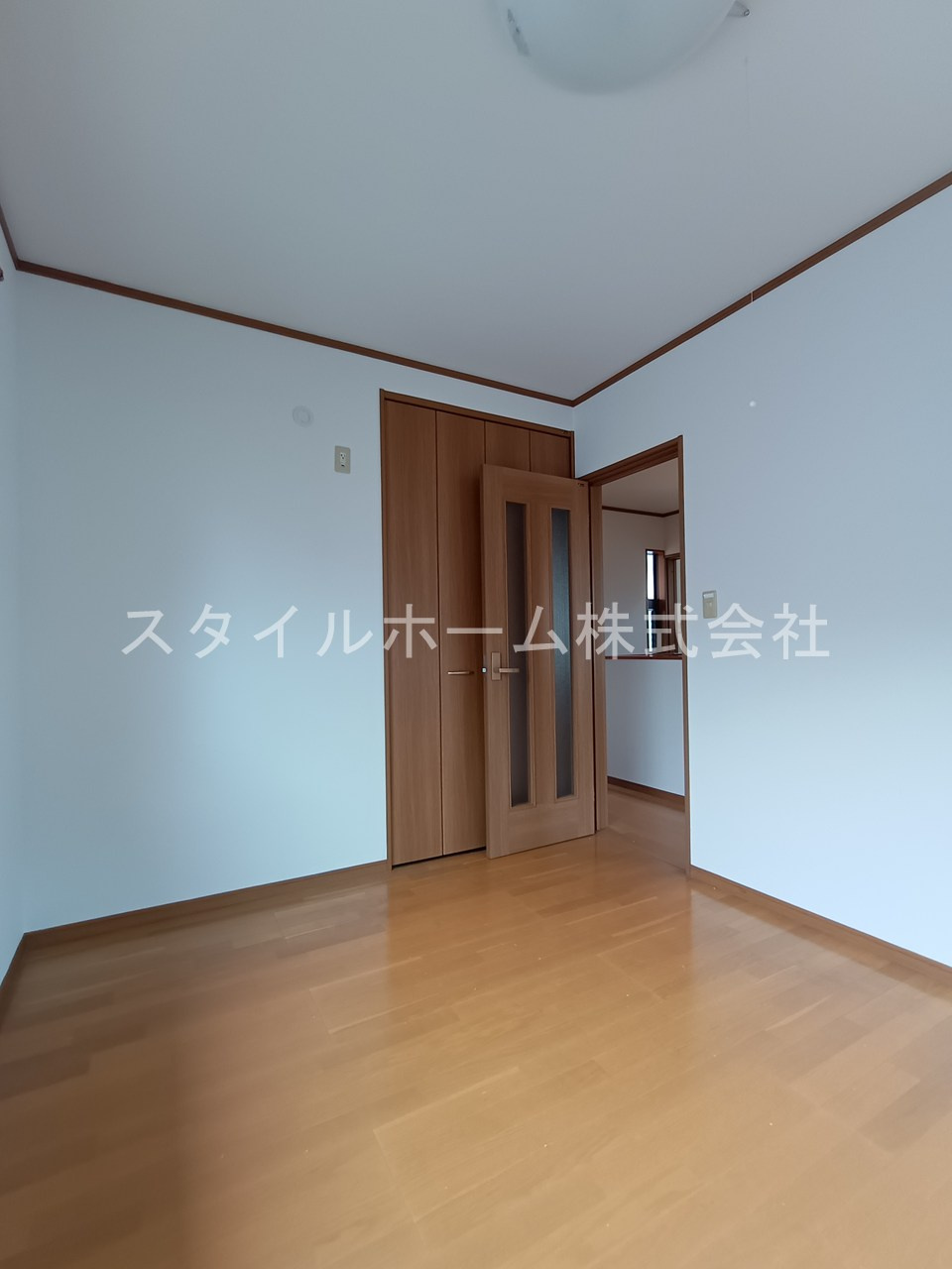前田南町戸建の寝室