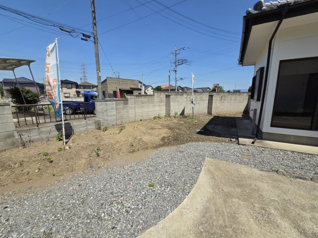 太田市新田村田町　中古住宅の庭|お庭スペースもあります
