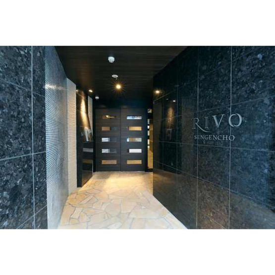 【エントランス】 | RIVO浅間町
