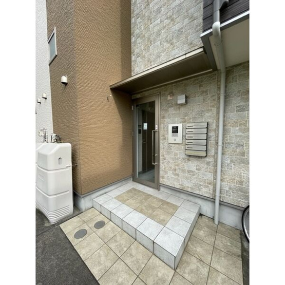 【エントランス】 | ハーモニーテラス広住町
