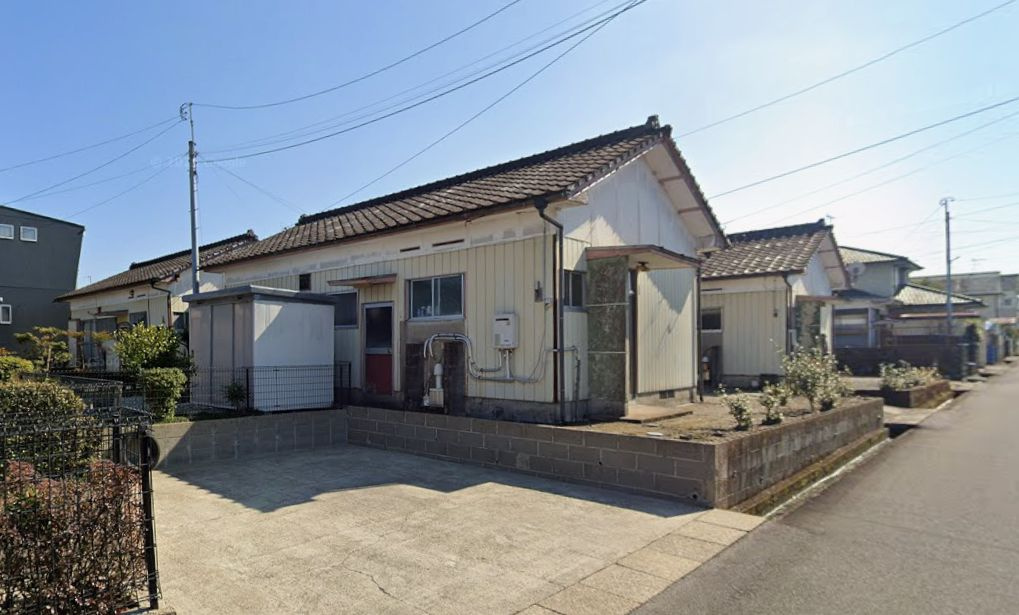 都城市一万城町の中古一戸建