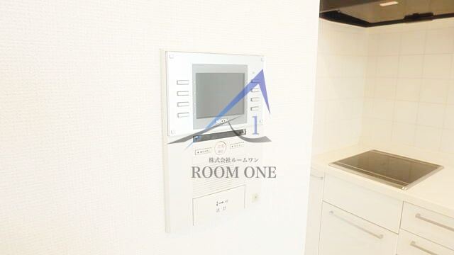 グローリオ新中野ブランデコのセキュリティ|モニター付きインターホンです。